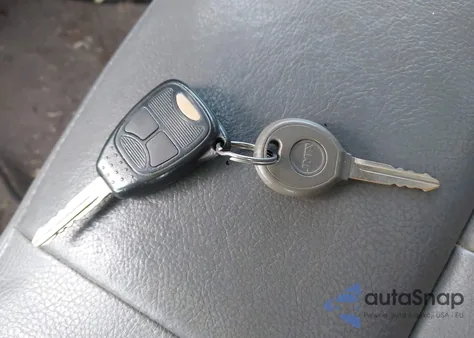 2007 Dodge Grand Caravan Sxt из США, поврежденный, VIN 2D4GP44L67R132141